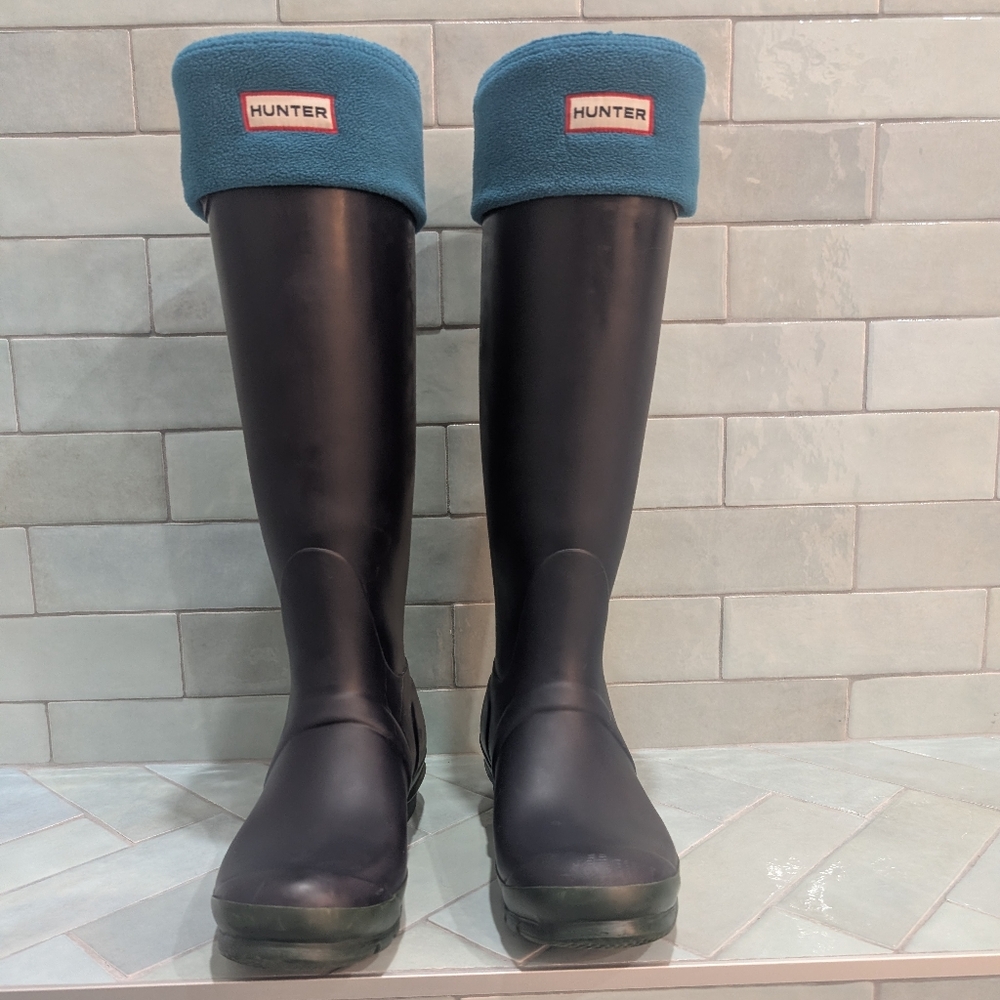Hunter Original Tall Rain Boots Navy with Green Soles + Blue Fleece Liners Sz 8